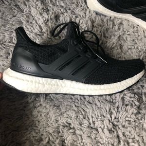 Adidas Ultra Boost Sneakers - EUC!